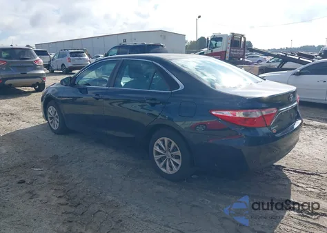 2016 Toyota Camry Le z USA, uszkodzony, nr VIN 4T4BF1FK9GR548993